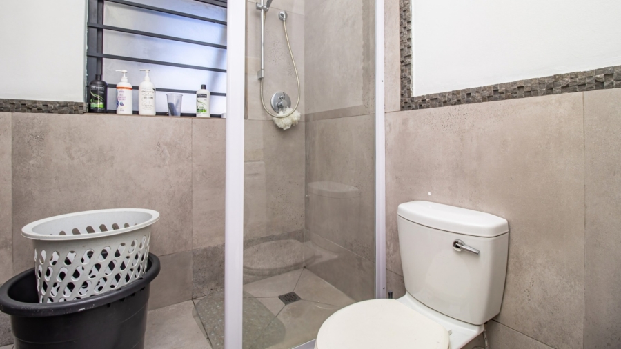 2 Bedroom Property for Sale in Parklands East Western Cape